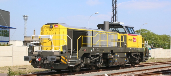 Jouef HJ2439 SNCF Réseau, DE 18 diesel locomotive, yellow-grey livery, ep. VI